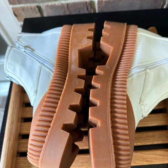 Silent D Free People rocker Women’s chunky fashion sneaker - Picture 4 of 10